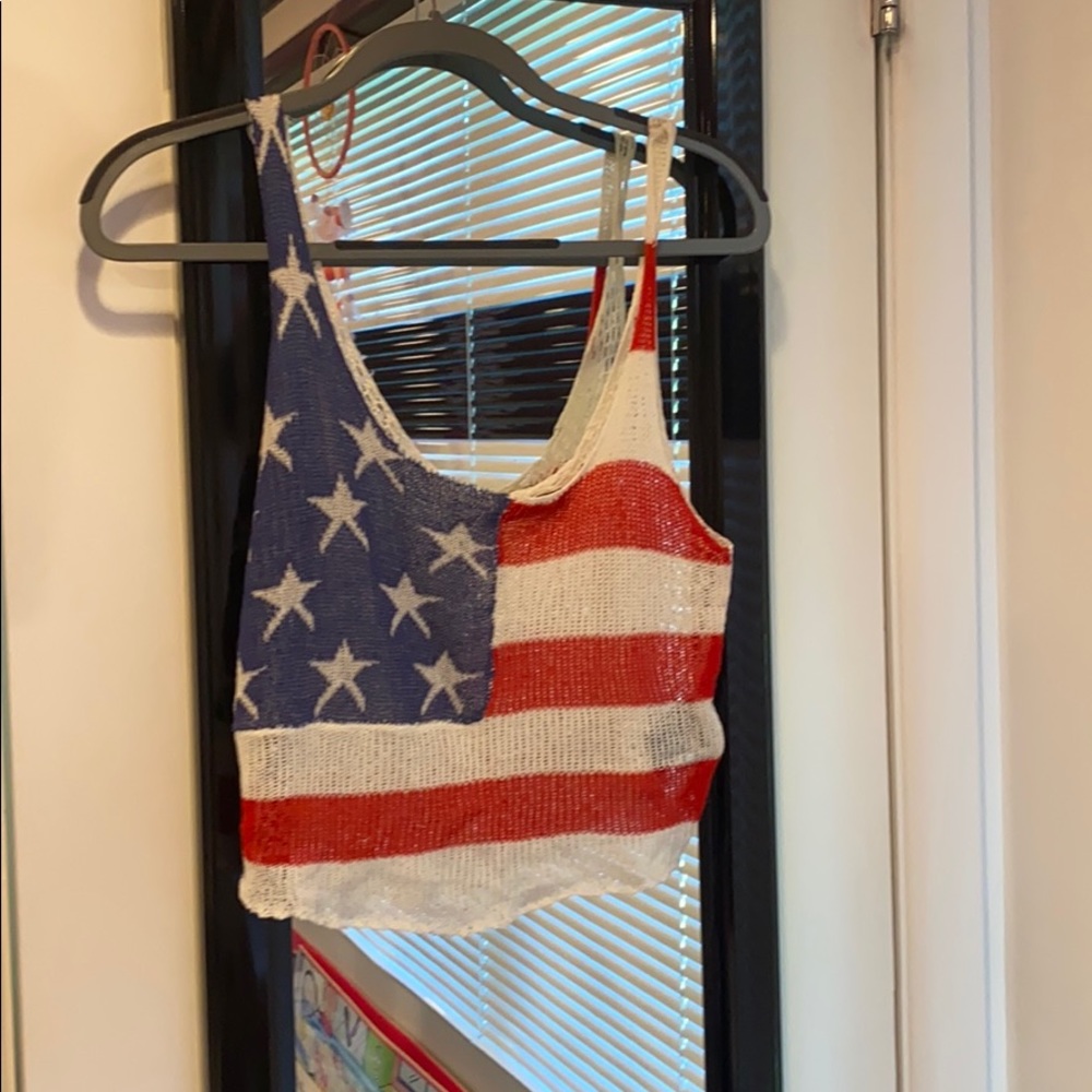 Cropped crotchet tank